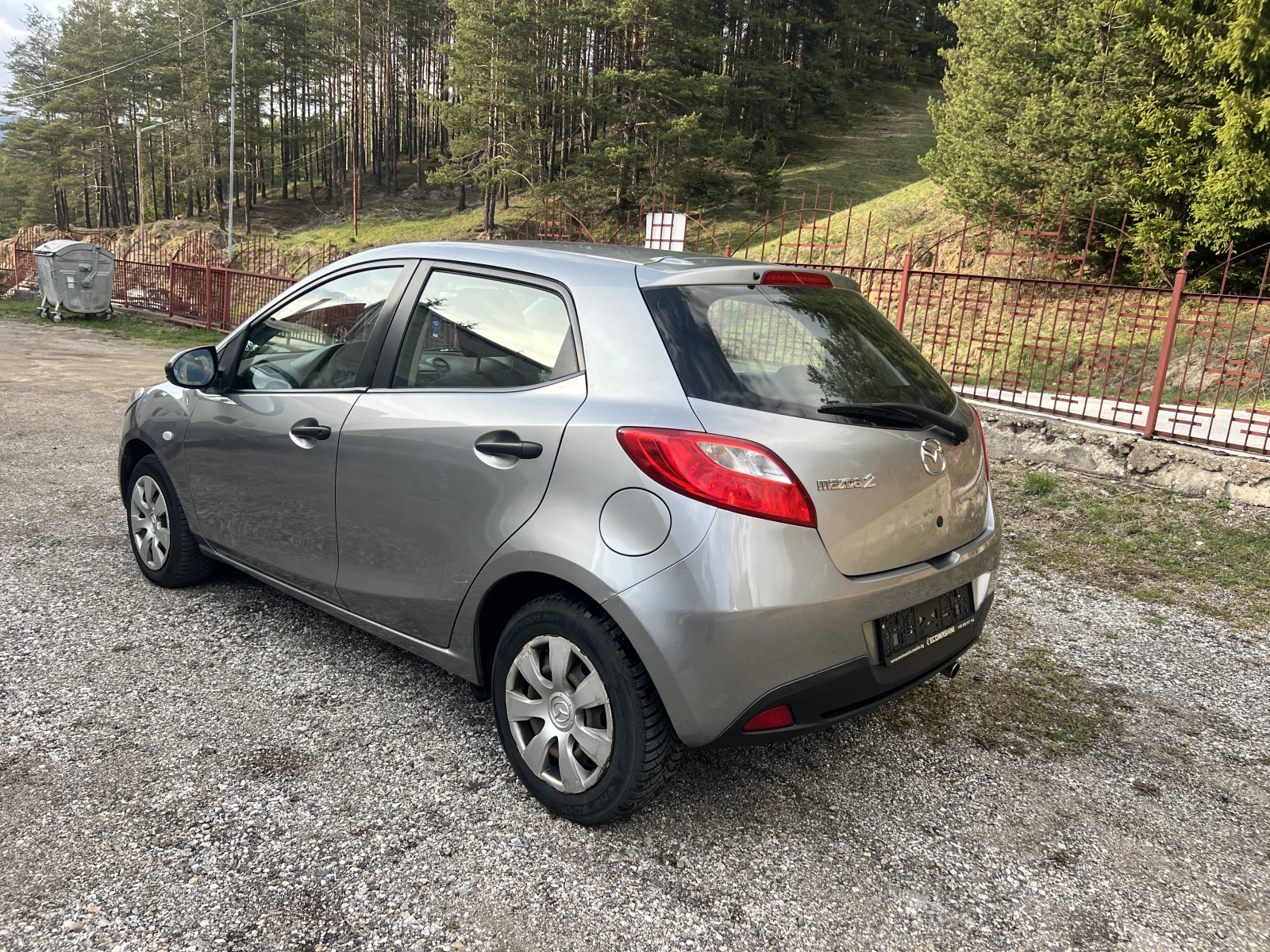Mazda 2 1.3I* , Клима, Нов Внос, ,  - изображение 6