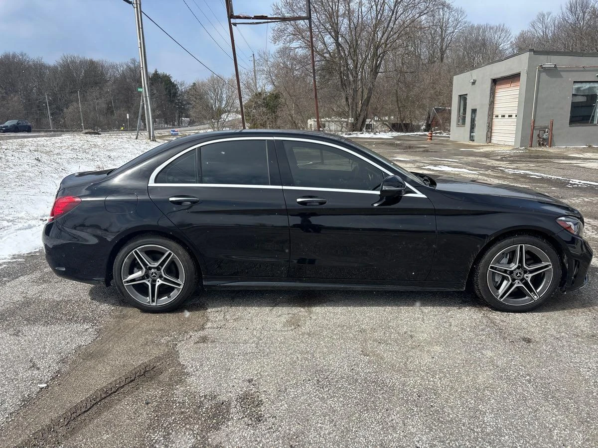 Mercedes-Benz C 300 * CARFAX* АВТОФИНАНСИРАНЕ* БЕЗ ПЪРВОНАЧАЛНА ВНОСКА - изображение 6
