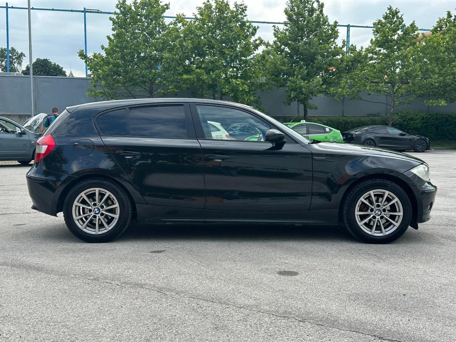BMW 118 2.0d 122 к.с. - изображение 5
