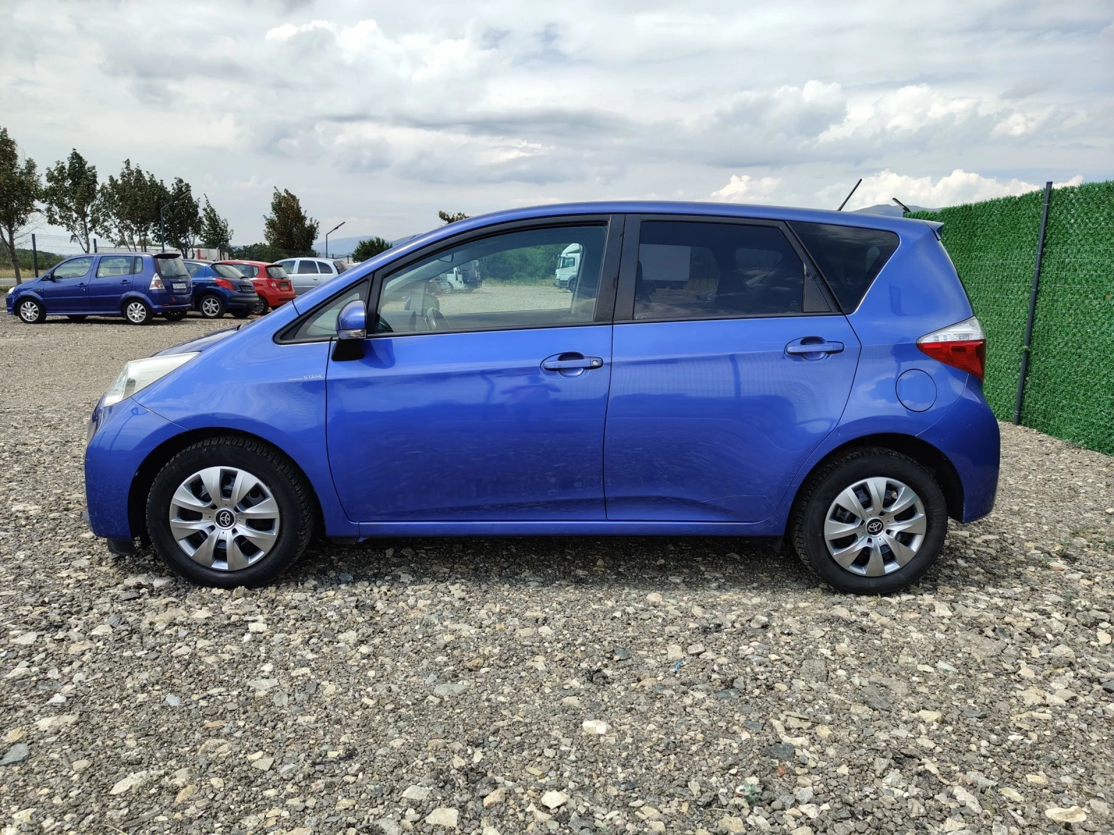 Toyota Verso S 1.4 d4d 6 speed EVRO 5 - изображение 3