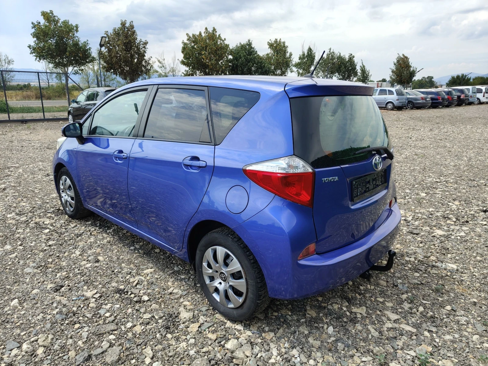 Toyota Verso S 1.4 d4d 6 speed EVRO 5 - изображение 4
