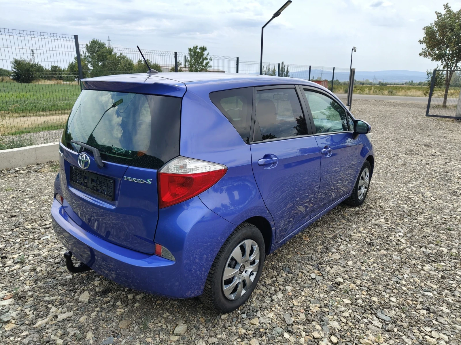 Toyota Verso S 1.4 d4d 6 speed EVRO 5 - изображение 6