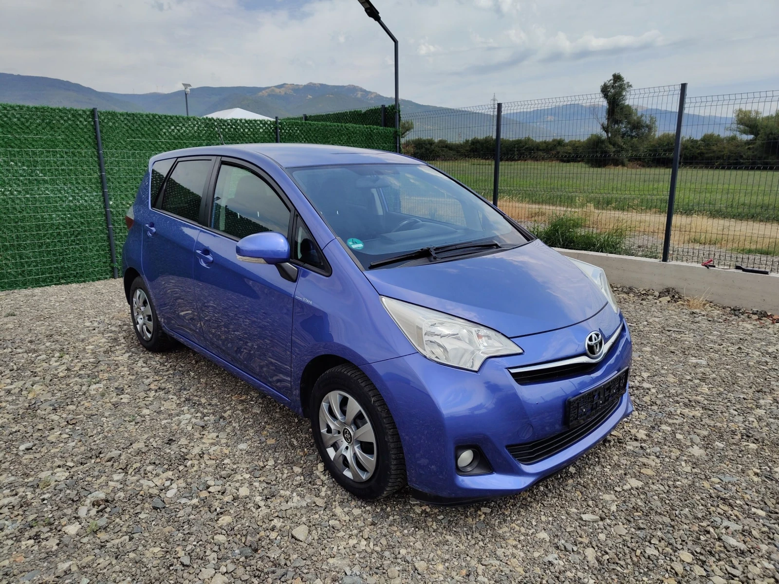 Toyota Verso S 1.4 d4d 6 speed EVRO 5 - изображение 8