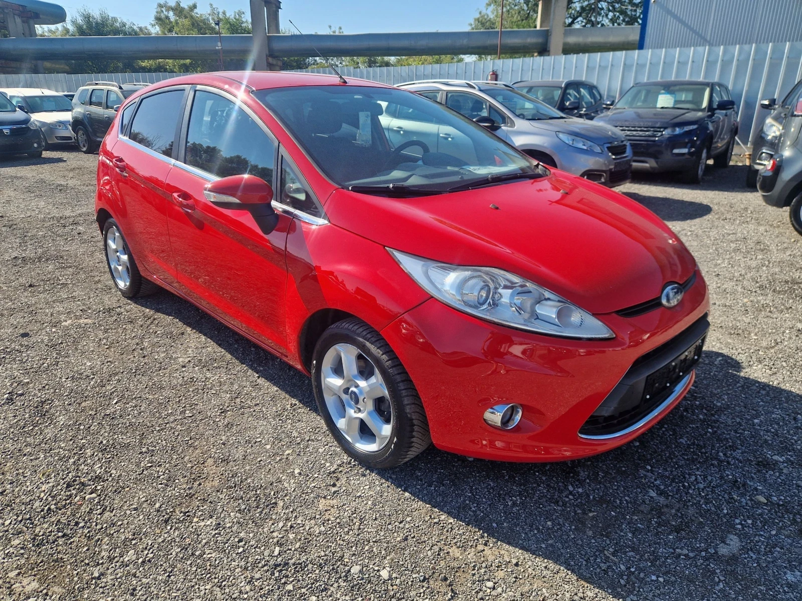 Ford Fiesta 1.4i 16v 90PS.LPG TITANIUM ITALIA - изображение 9