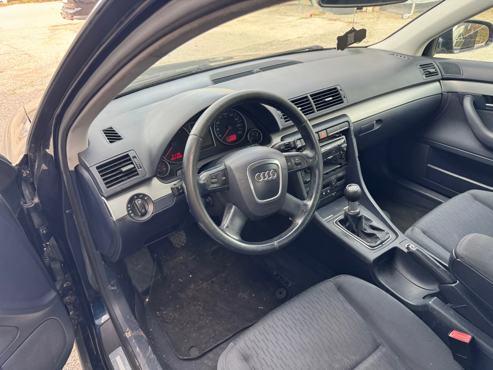 Audi A4 2.0TDI 8v Xenon | Mobile.bg   10