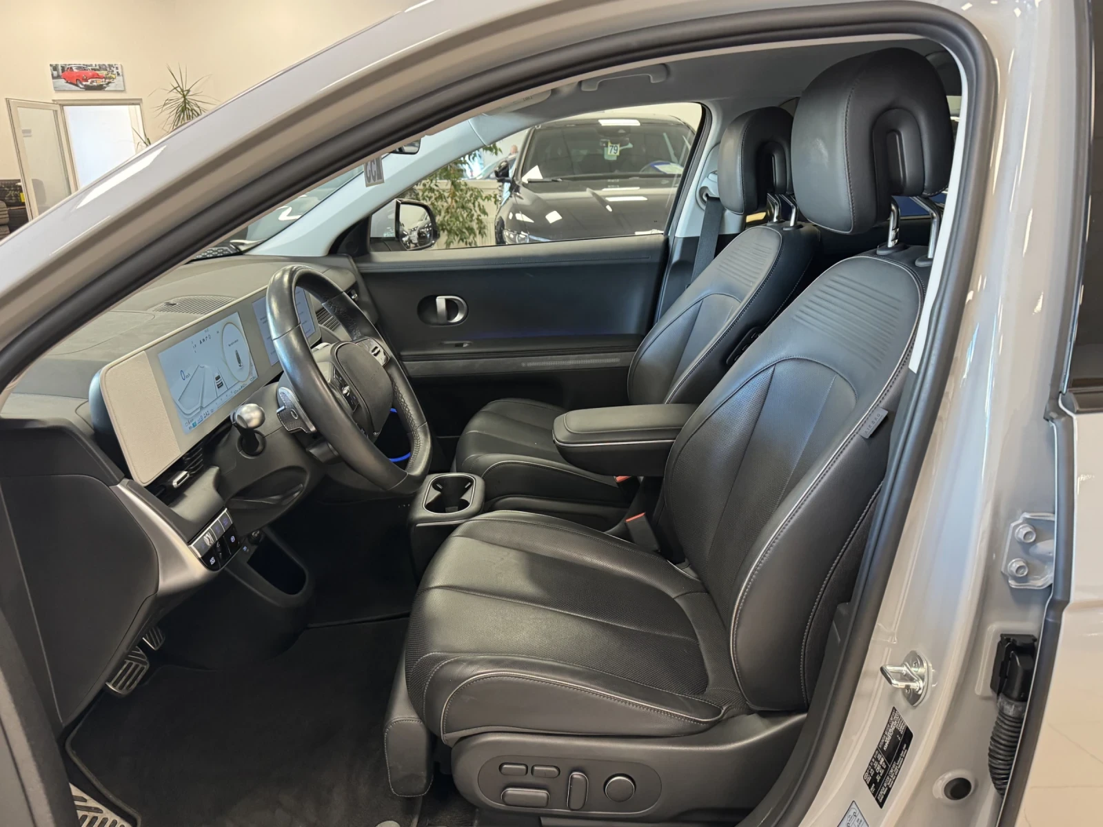 Hyundai Ioniq 5 UNIQ* 72.6KW* 306К.С.* ГАРАНЦИЯ - изображение 6