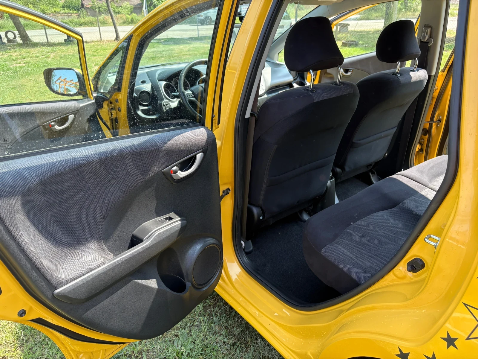 Honda Jazz  - изображение 9