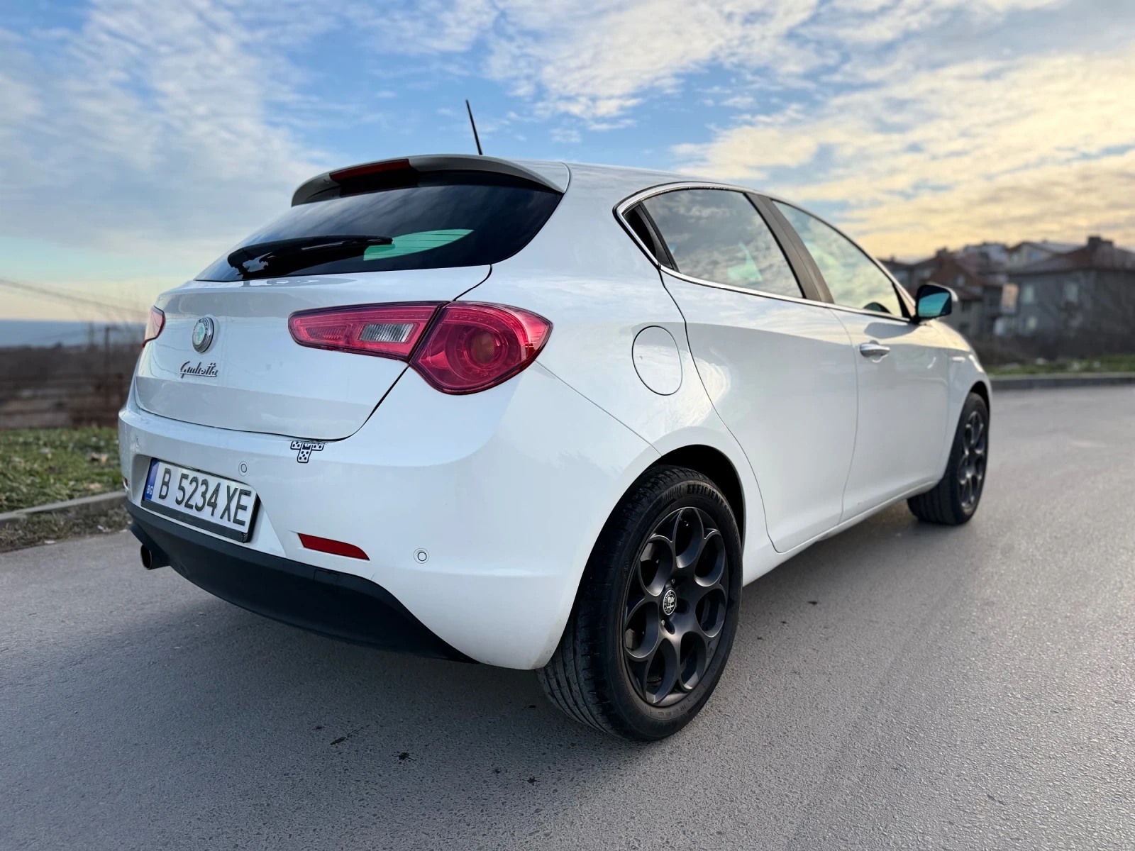 Alfa Romeo Giulietta 1.6 JTDM-2 105Hp 2013� 228000�� 2 ��������� ����  | Mobile.bg � ����������� 5