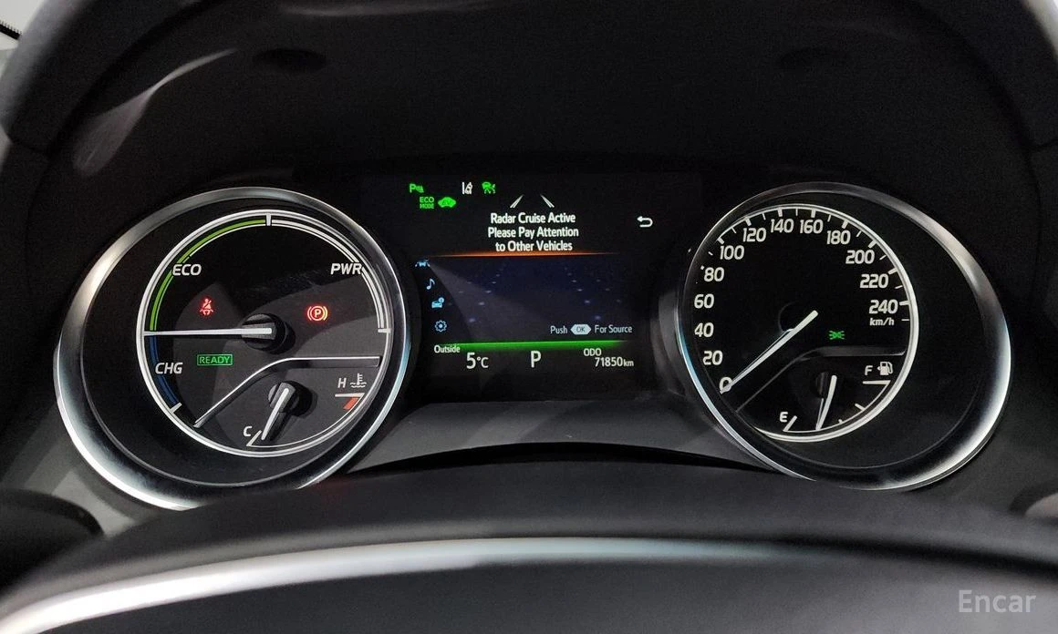 Toyota Camry  - изображение 8