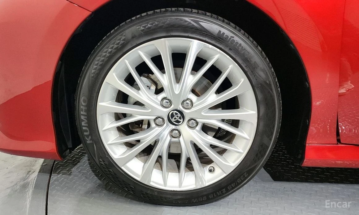 Toyota Camry  - изображение 5