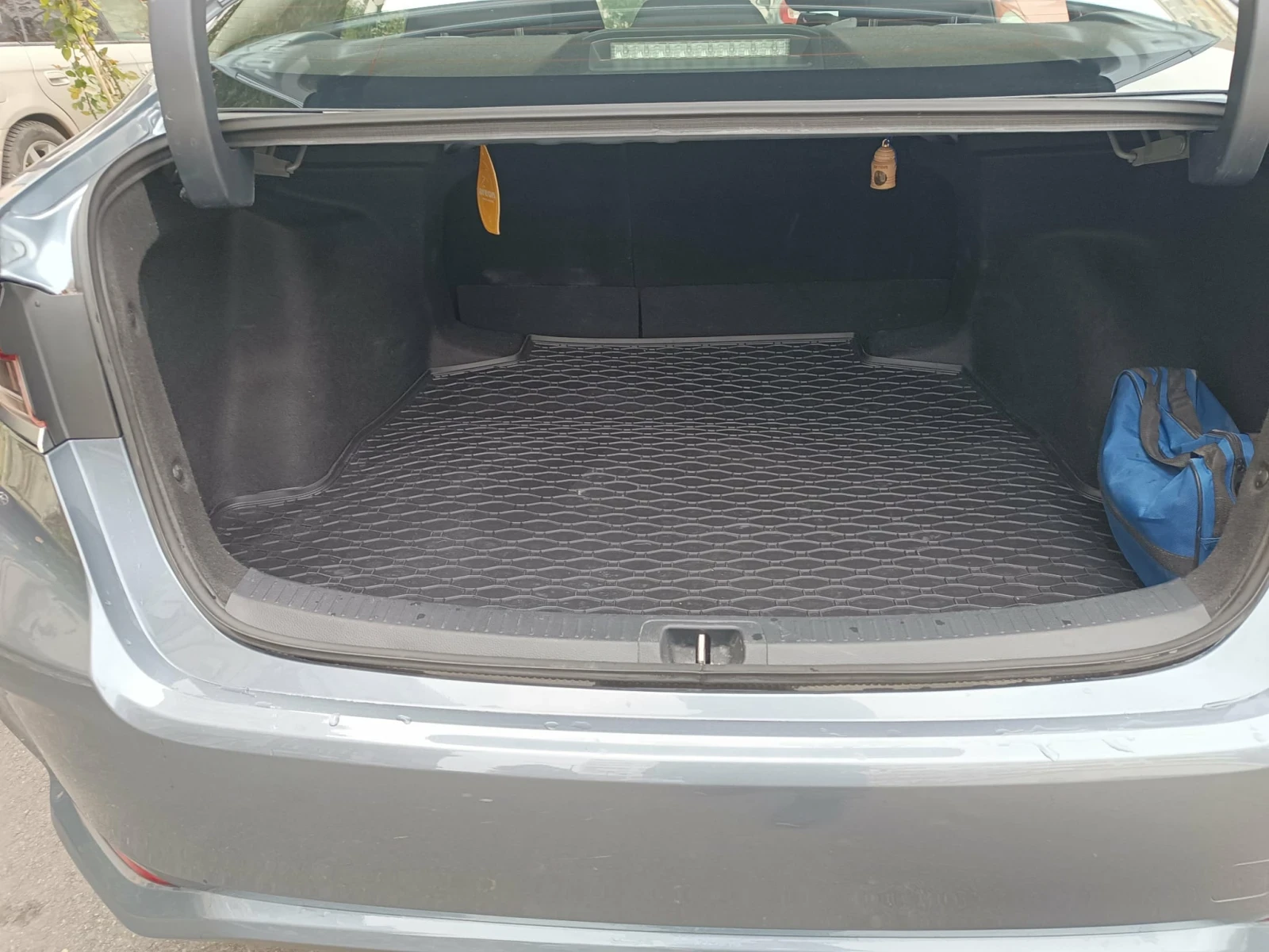 Toyota Corolla  - изображение 9