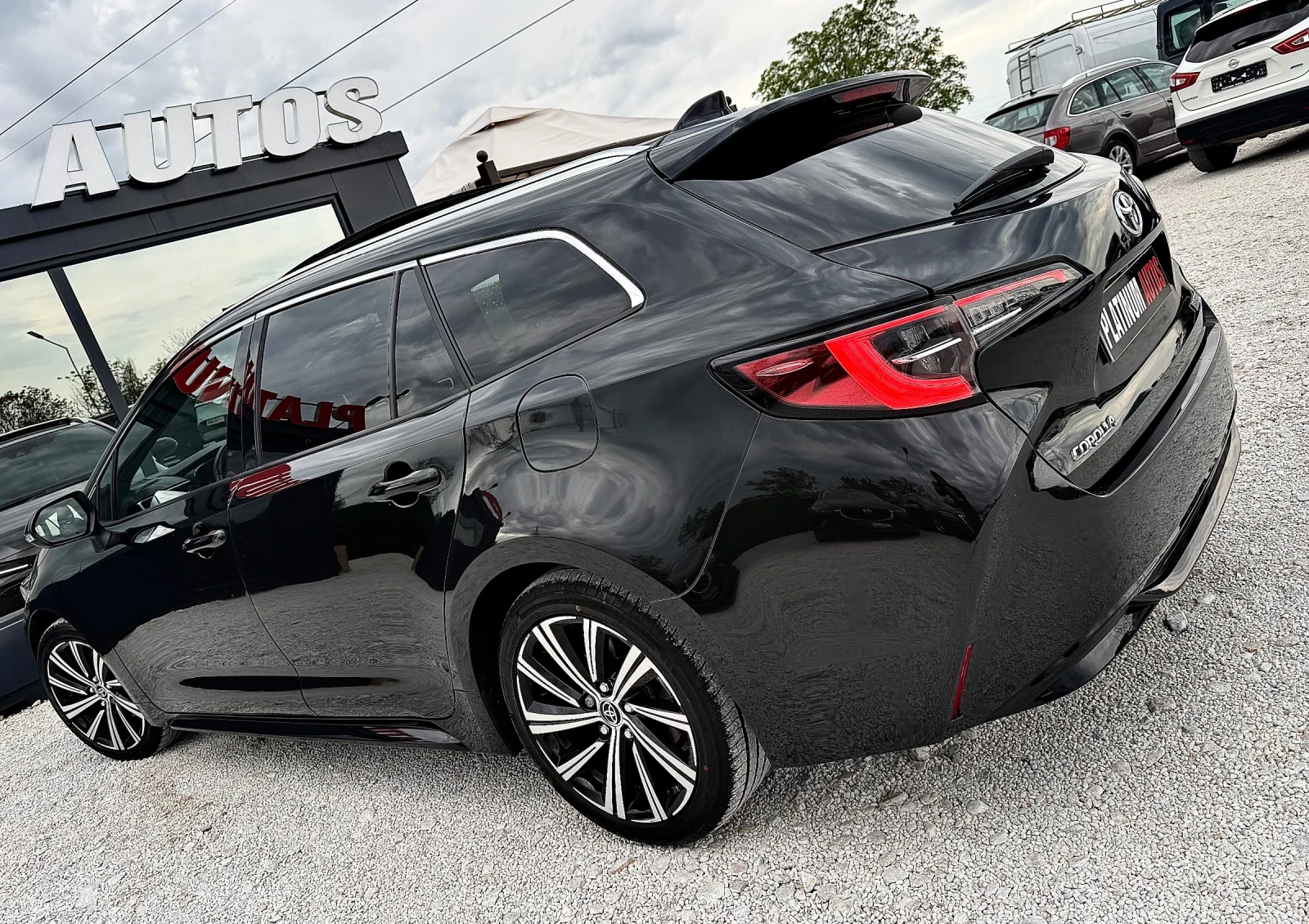 Toyota Corolla Touring Sports 2.0 Hybrid 184kc, �������� | Mobile.bg � ����������� 5