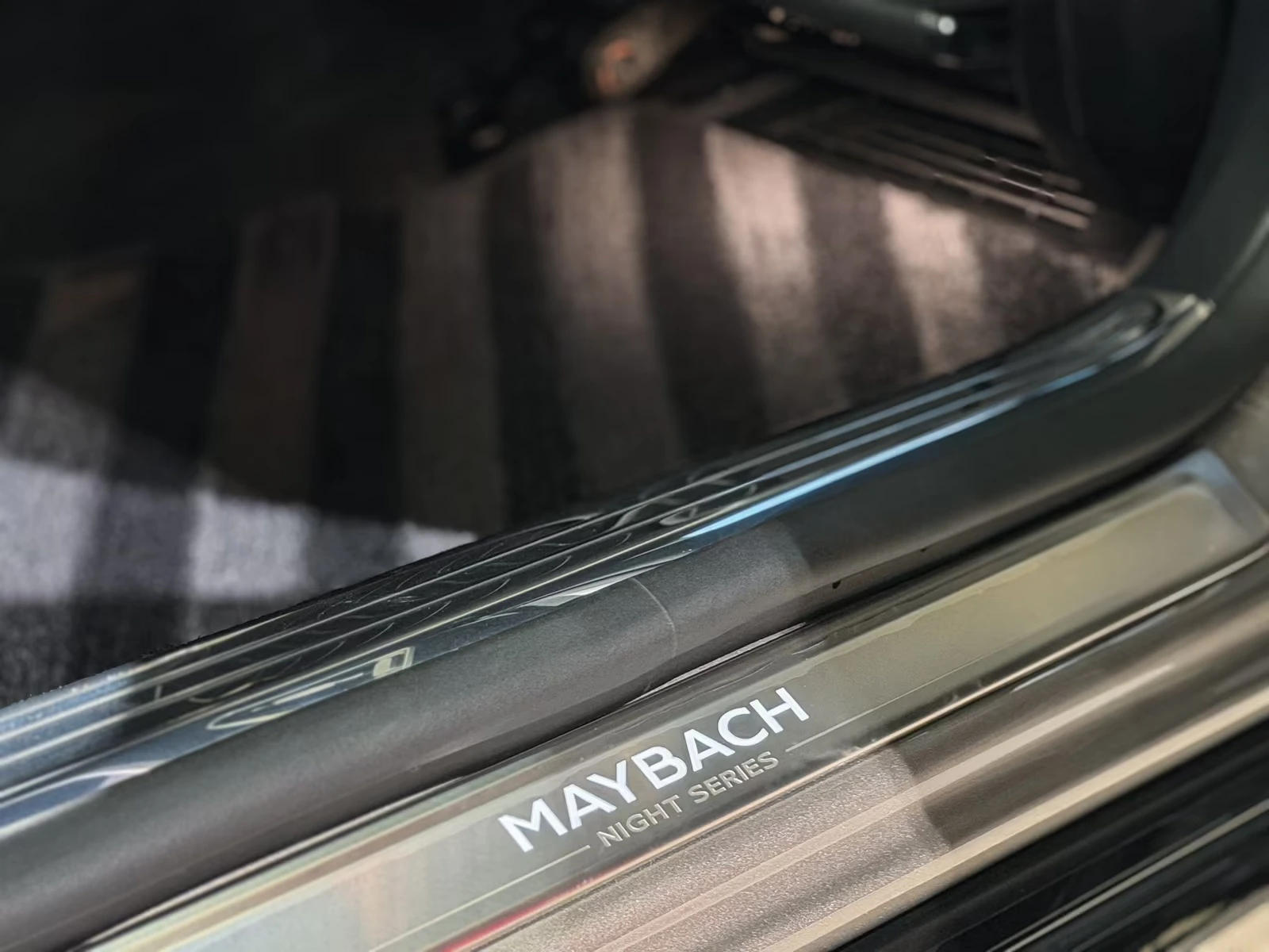 Mercedes-Benz S 580 MAYBACH NIGHT SERIES 4MATIC FIRST-CLASS, снимка 9 - Автомобили и джипове - 54585221