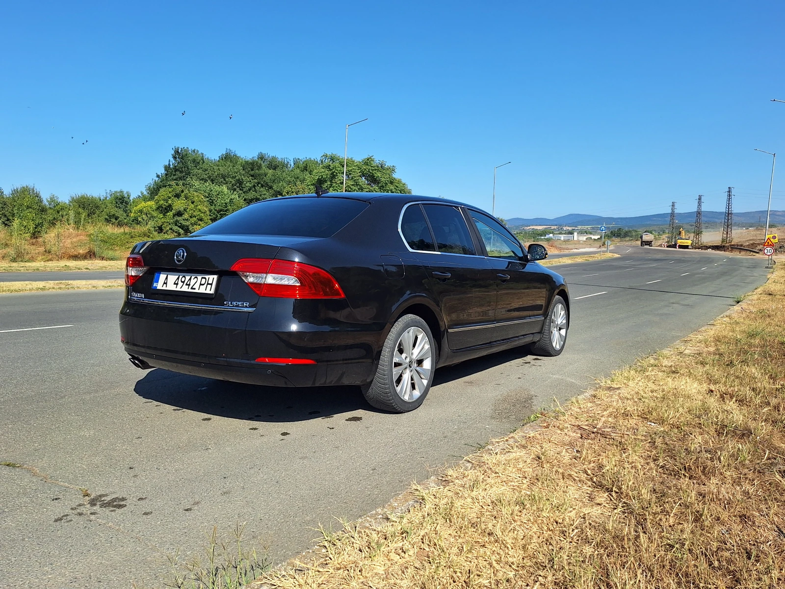 Skoda Superb 2.0 TDI  DSG facelift, снимка 7 - Автомобили и джипове - 54696033