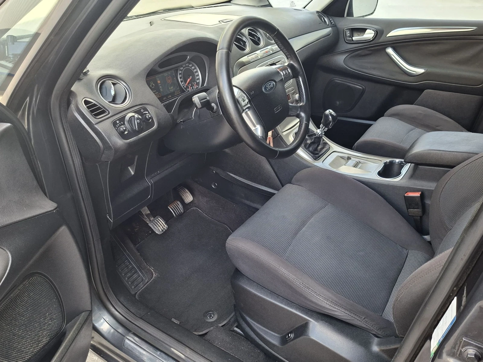 Ford S-Max 7-������ | Mobile.bg � ����������� 5