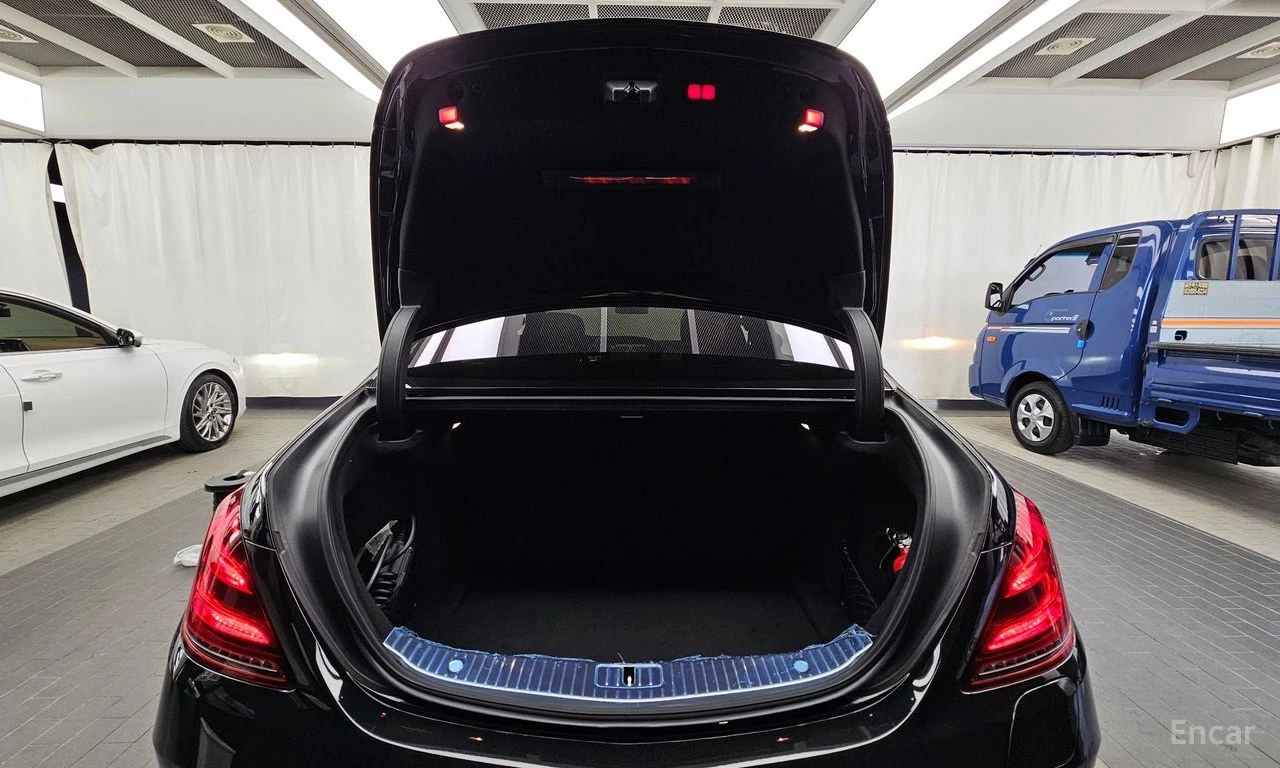 Mercedes-Benz S 560 eL* ОБДУХВАНЕ* ПОДГРЕВ* НАВИГАЦИЯ* BURMESTER , снимка 13 - Автомобили и джипове - 54748840