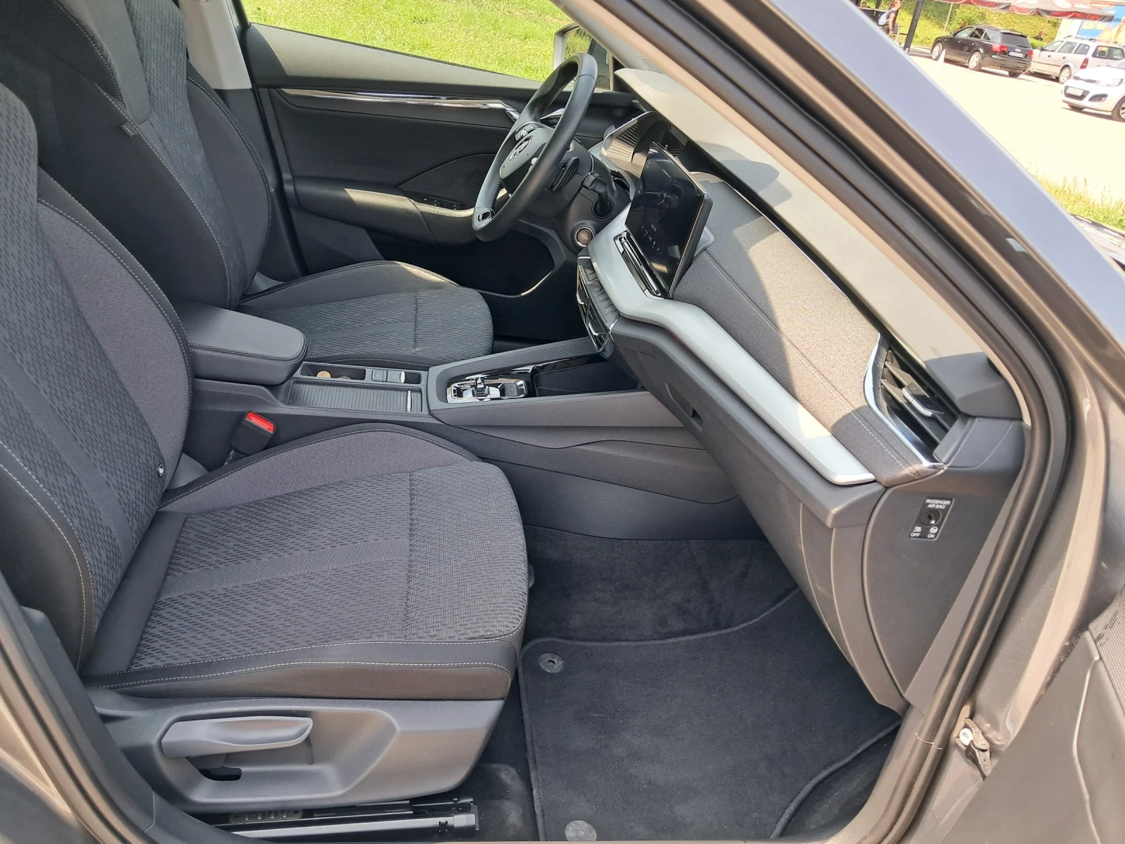 Skoda Octavia, снимка 9 - Автомобили и джипове - 54808199