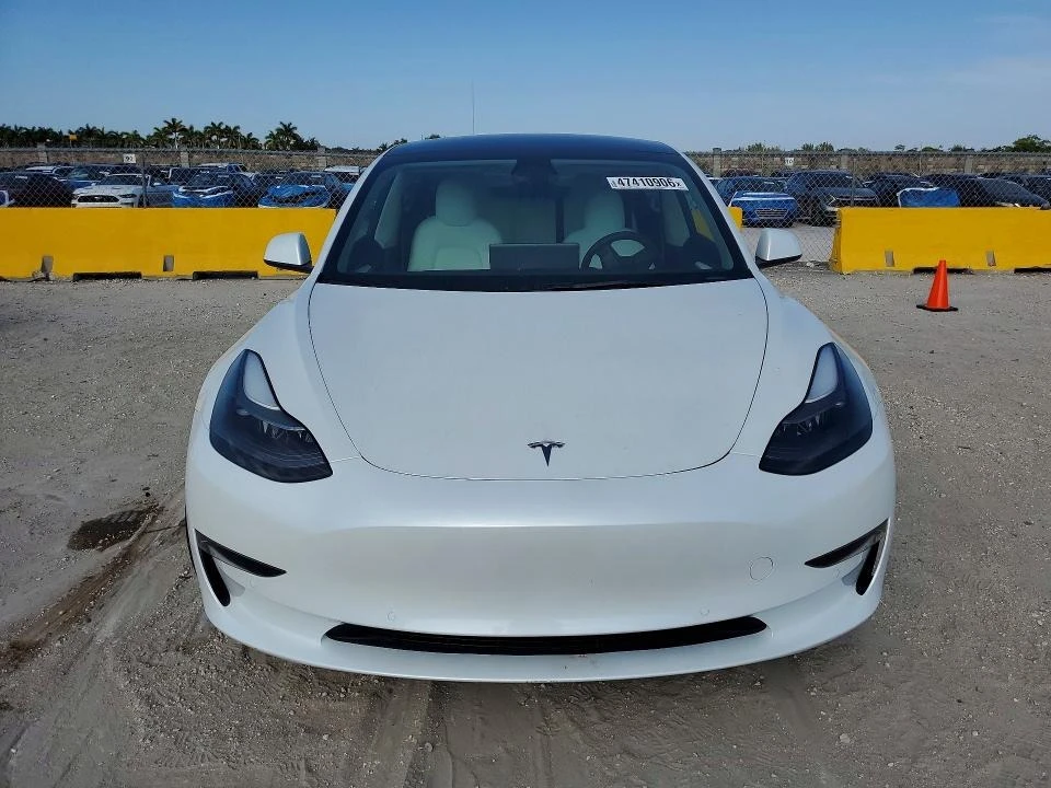 Tesla Model 3, снимка 5 - Автомобили и джипове - 54818881
