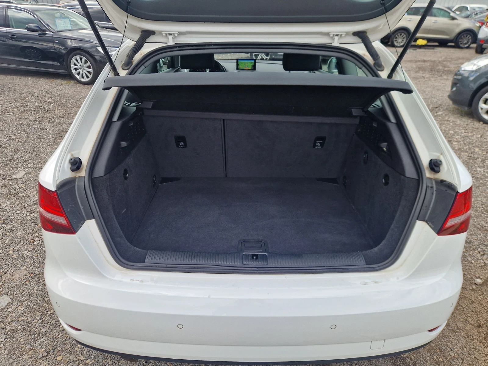 Audi A3 16TDI 110HP.CUPE ITALIA, снимка 6 - Автомобили и джипове - 54899179