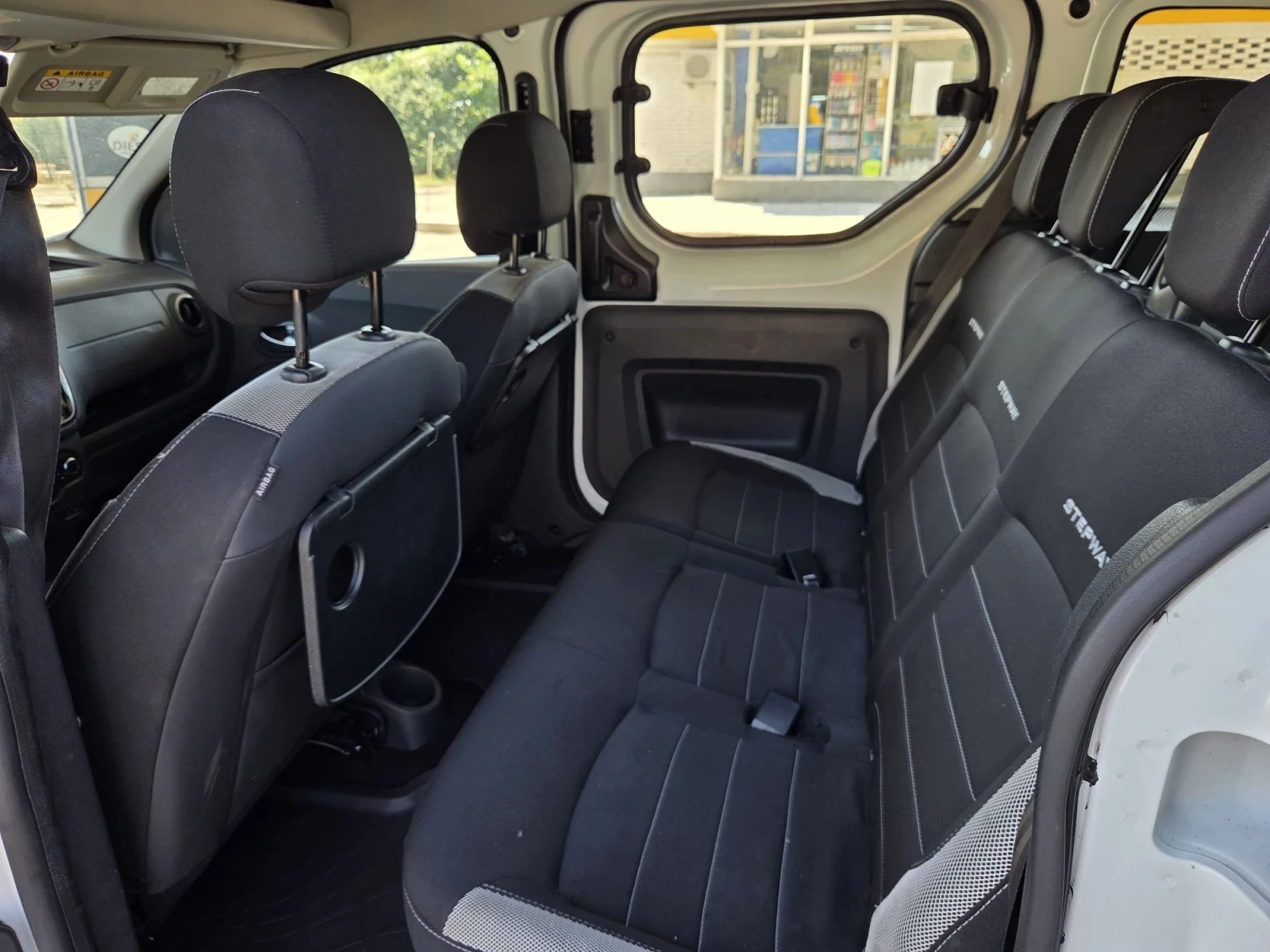 Dacia Dokker 1, 5 dci 75 hp STEPWAY, снимка 14 - Автомобили и джипове - 55601391