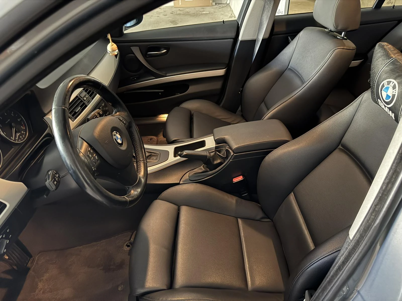 BMW 320, снимка 9 - Автомобили и джипове - 55682097