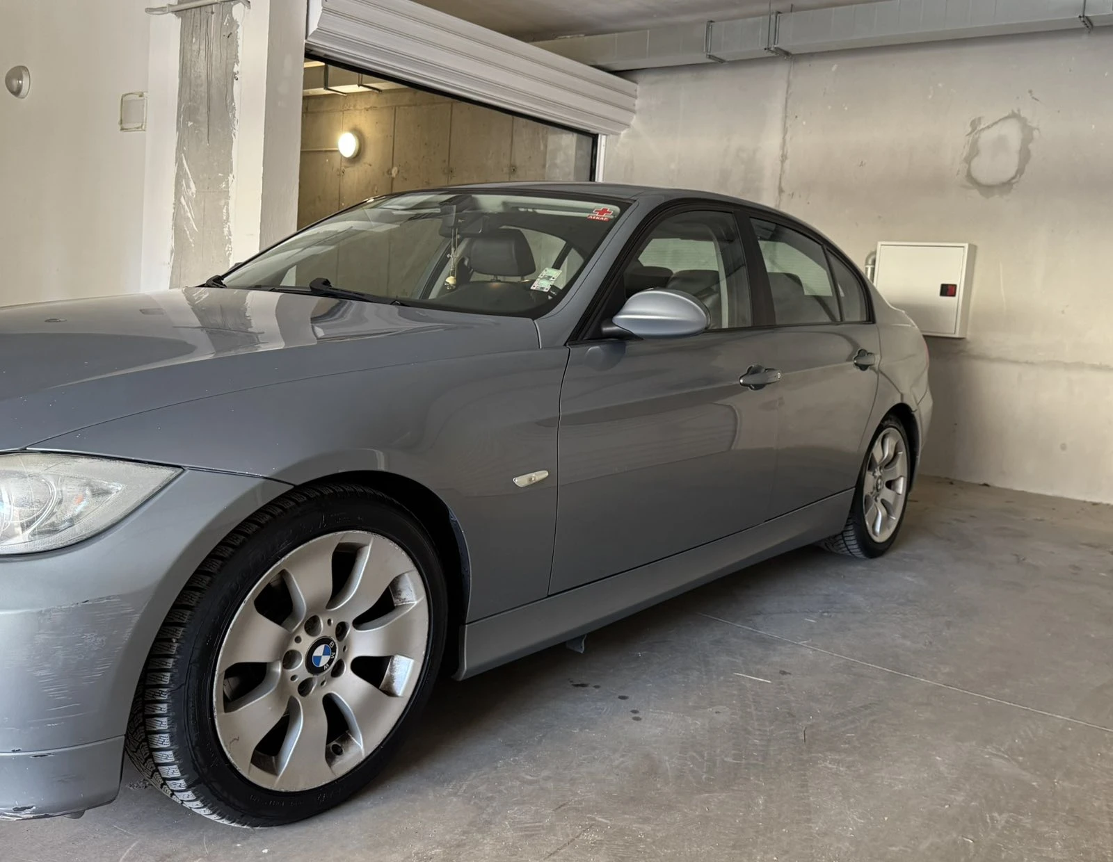 BMW 320, снимка 2 - Автомобили и джипове - 55682097