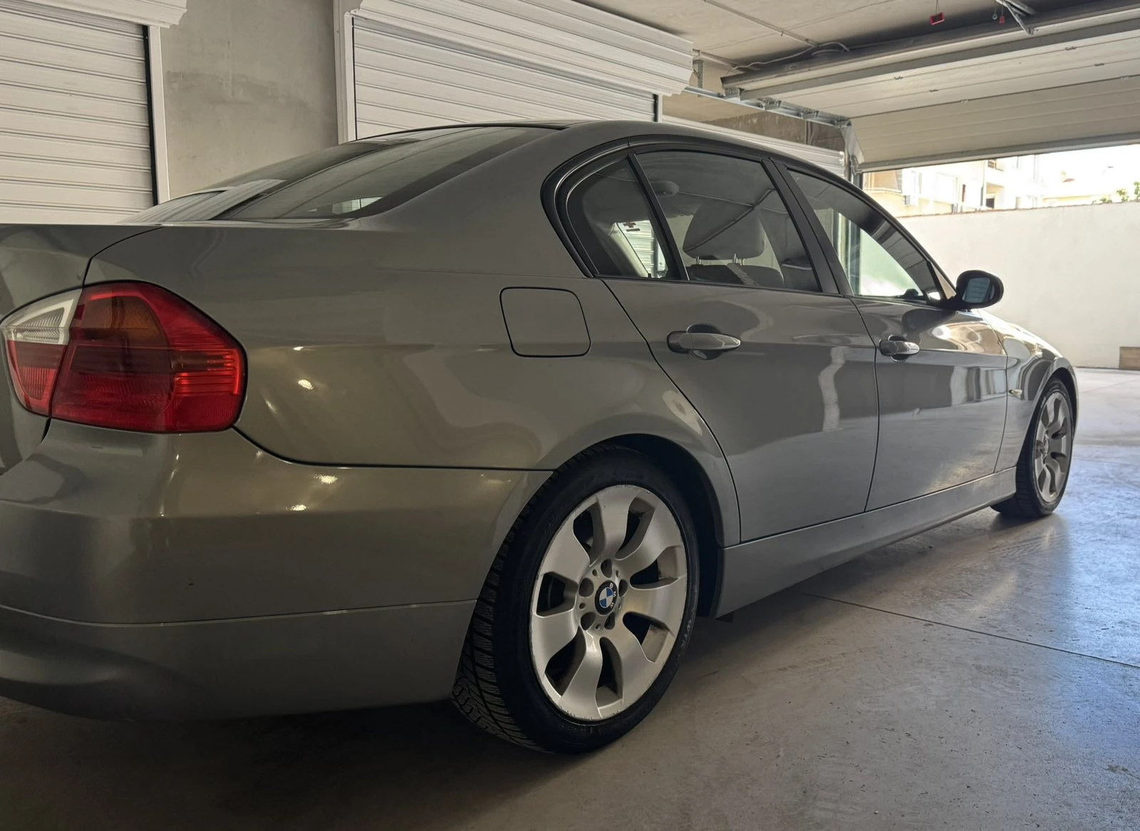 BMW 320, снимка 4 - Автомобили и джипове - 55682097