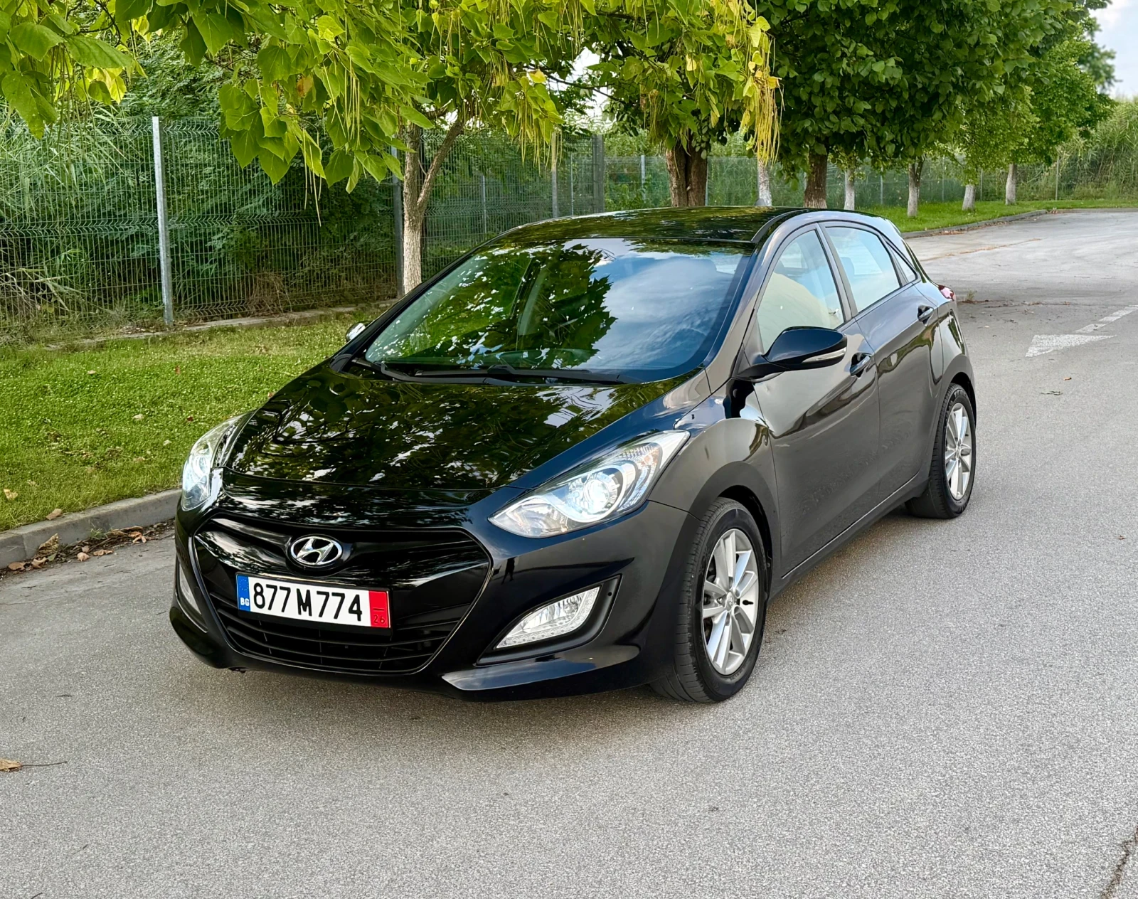 Hyundai I30 1.6 CRDI 110кс * НАВИГАЦИЯ* КАМЕРА* 6 скорости* 