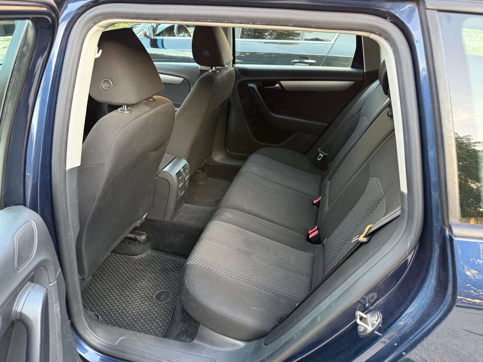 VW Passat Vw Passat 2.0  140 , снимка 7 - Автомобили и джипове - 55886790
