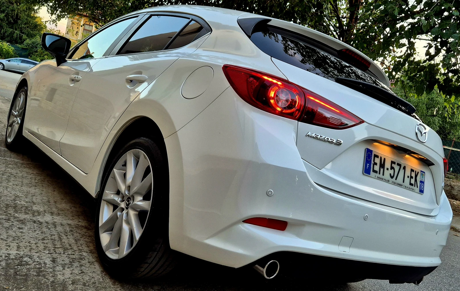 Mazda 3 2.2d-EXECUTIVE-FACE LIFT-veriga-6скорости-japan , снимка 3 - Автомобили и джипове - 56108359