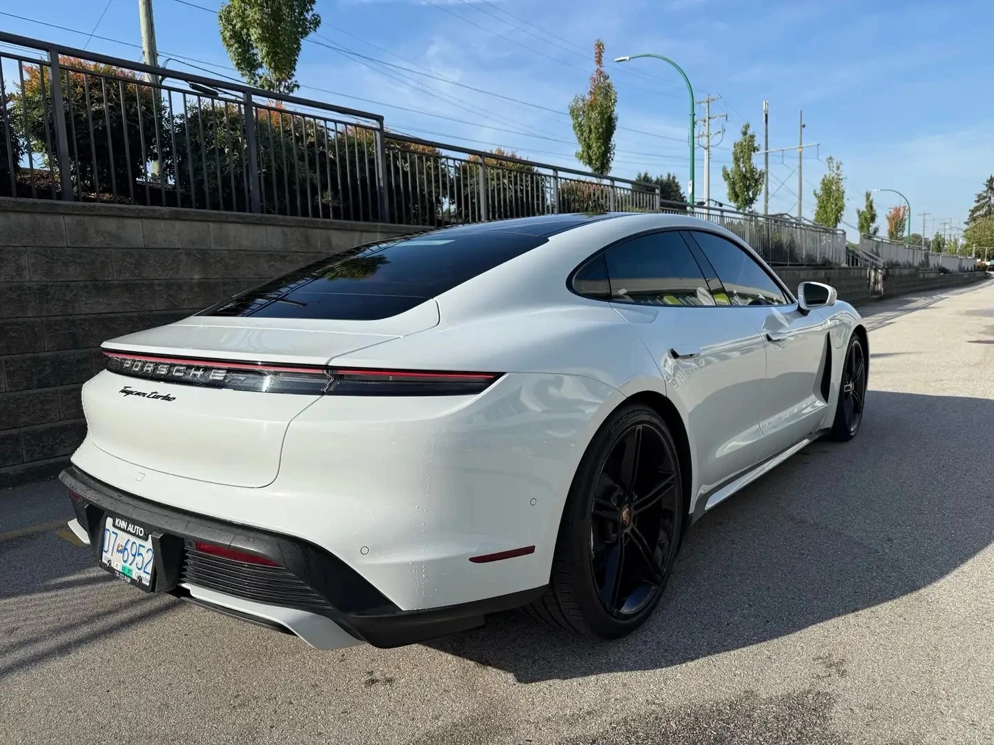 Porsche Taycan TURBO Цена до България & АвтоКредит, снимка 3 - Автомобили и джипове - 56158492