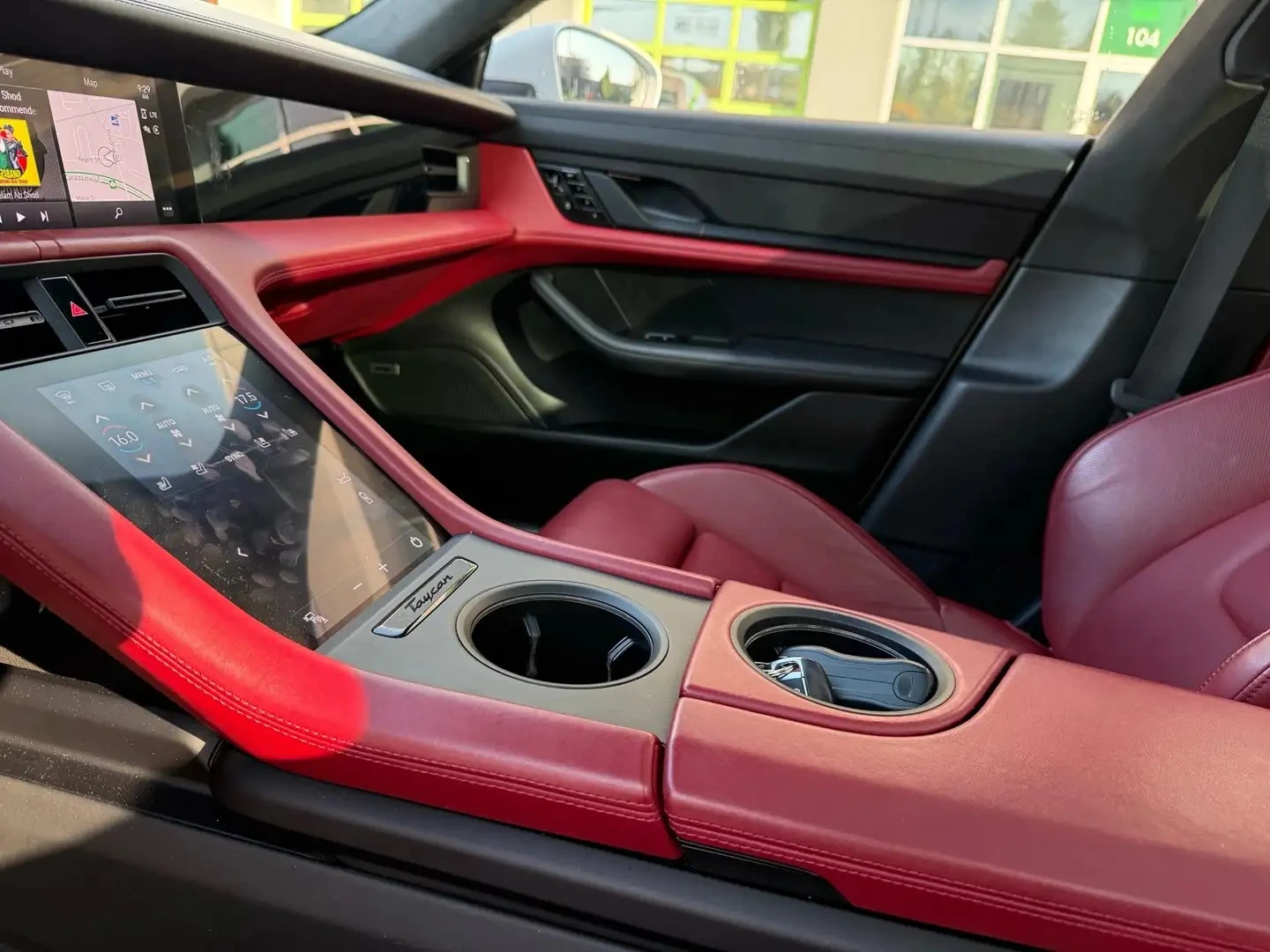 Porsche Taycan TURBO Цена до България & АвтоКредит, снимка 9 - Автомобили и джипове - 56158492