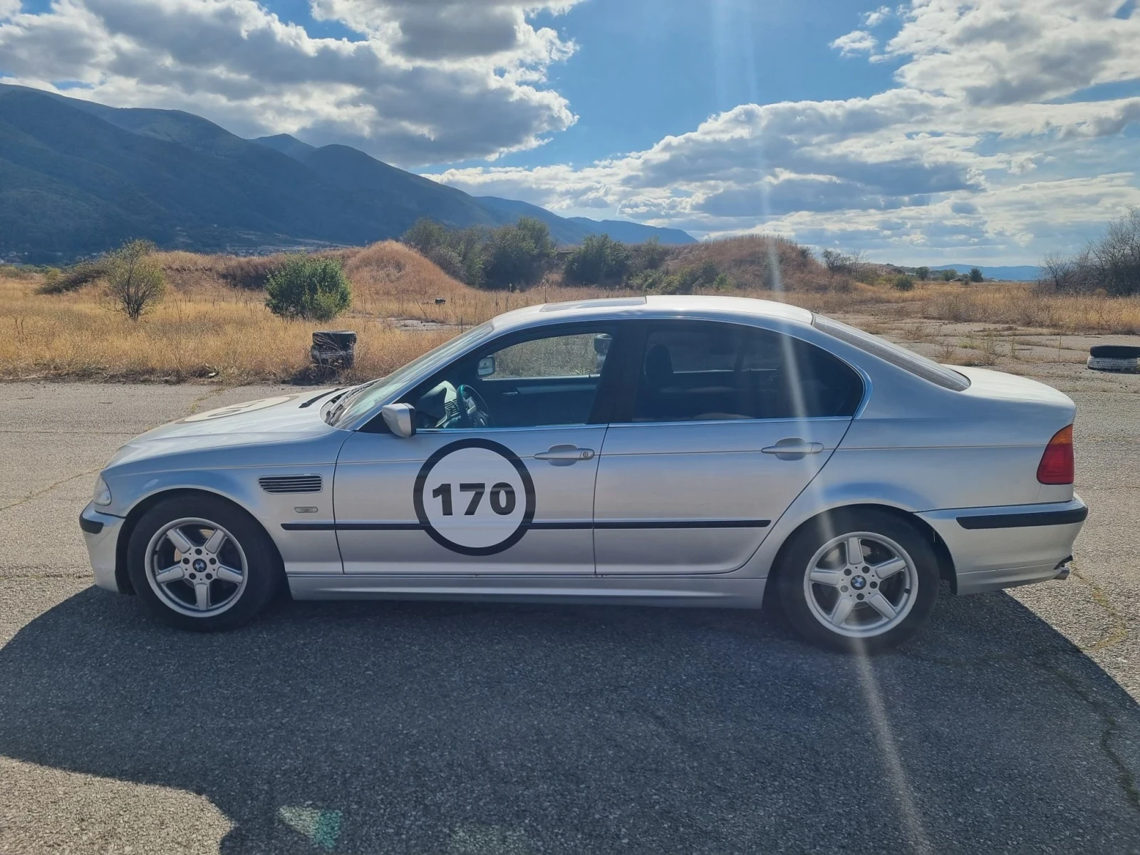 BMW 323 i, снимка 5 - Автомобили и джипове - 56241528