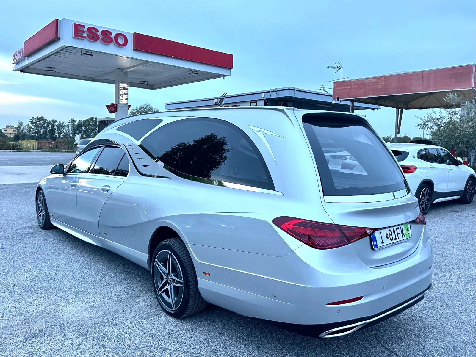 Mercedes-Benz C 220 MildHybrid Katafalka, снимка 4 - Автомобили и джипове - 56586129