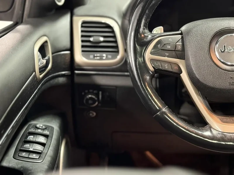 Jeep Grand cherokee SUMMIT* HARMAN* PANO* ОБДУХ* ВЪЗДУХ* BI-XENON* 8ZF, снимка 12 - Автомобили и джипове - 53058184