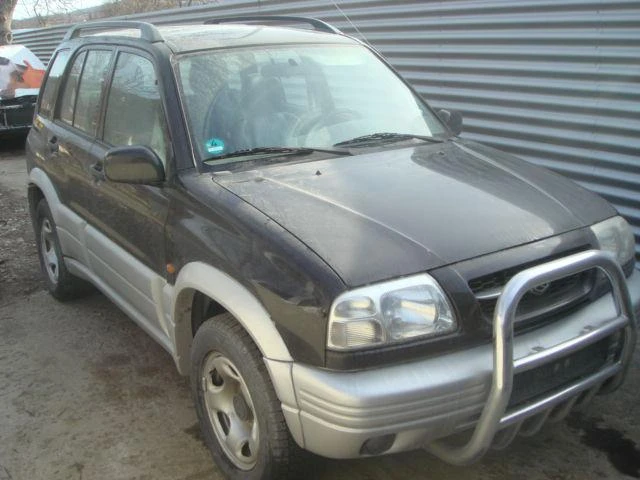 Suzuki Grand vitara 2.5V6, снимка 2 - Автомобили и джипове - 46834524