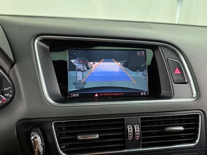 Audi SQ5 3.0 TDI Quattro, снимка 15 - Автомобили и джипове - 54202603