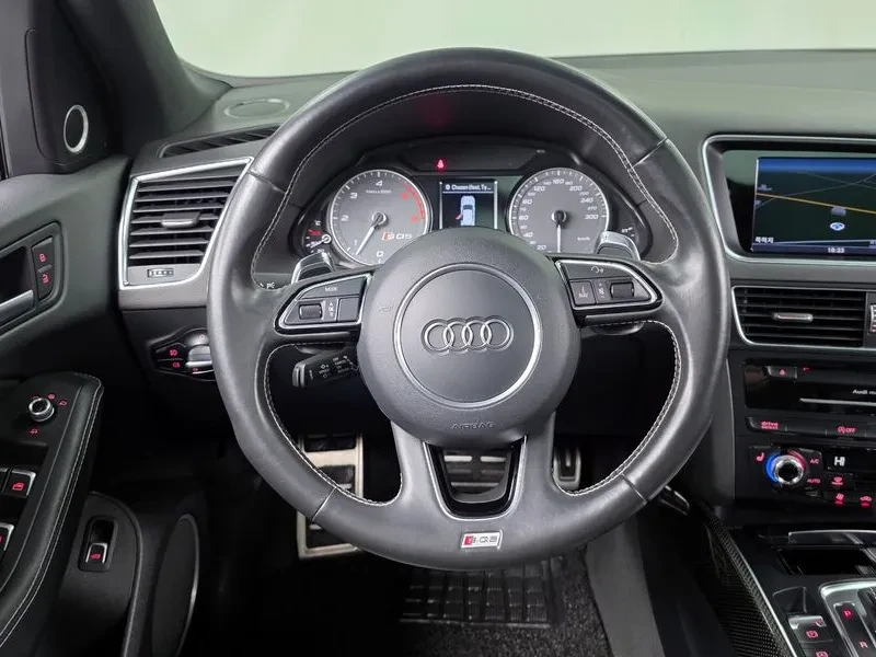 Audi SQ5 3.0 TDI Quattro, снимка 13 - Автомобили и джипове - 54202603