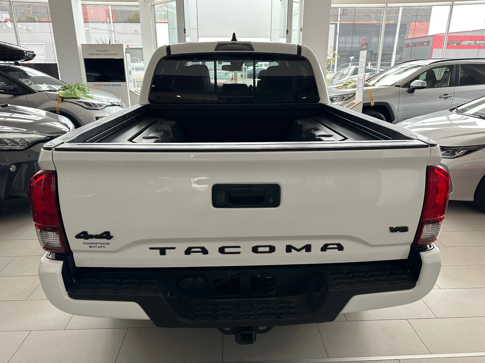 Toyota Tacoma Double Cap - изображение 4