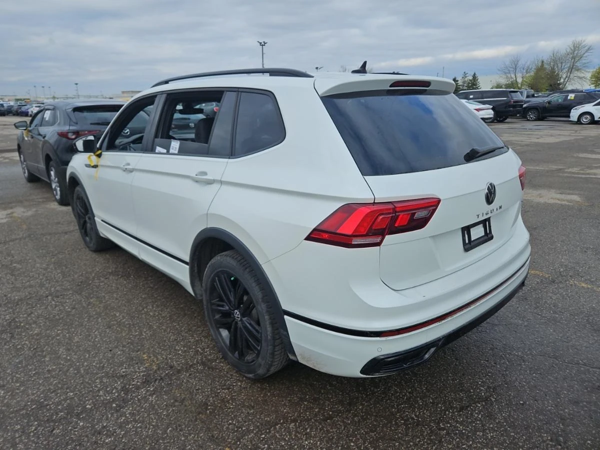 VW Tiguan Comfortline R-Line Black Edit. CARFAX АВТО КРЕДИТ  - изображение 4