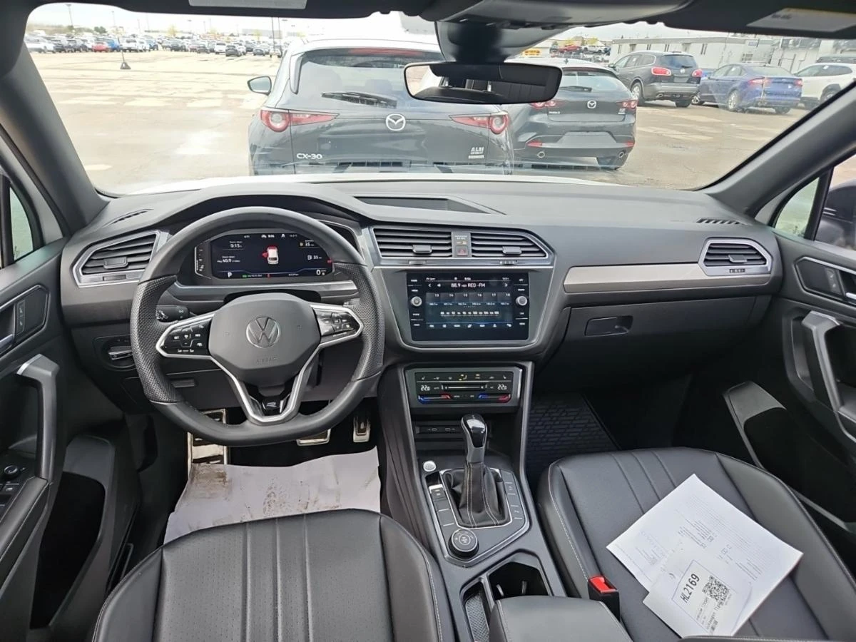 VW Tiguan Comfortline R-Line Black Edit. CARFAX АВТО КРЕДИТ  - изображение 5