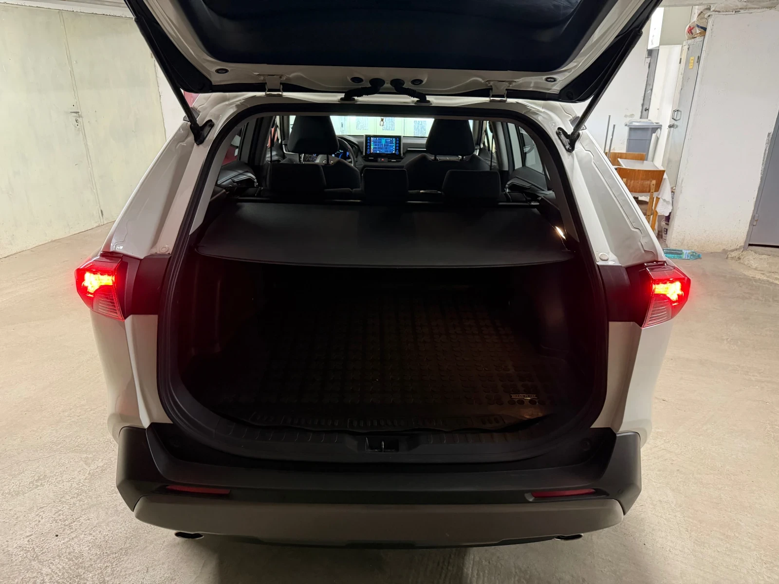 Toyota Rav4 Hybrid  | Mobile.bg � ����������� 8