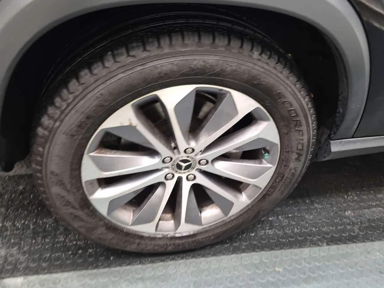 Mercedes-Benz GLE * 450 * CARFAX * ЦЕНА ДО БГ, снимка 16 - Автомобили и джипове - 55097304