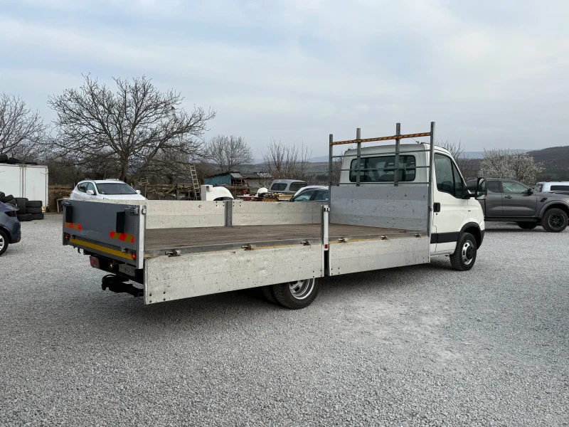 Iveco Daily 40С18 3.5Т КАТ Б * КЛИМАТИК* , снимка 10 - Бусове и автобуси - 49547452