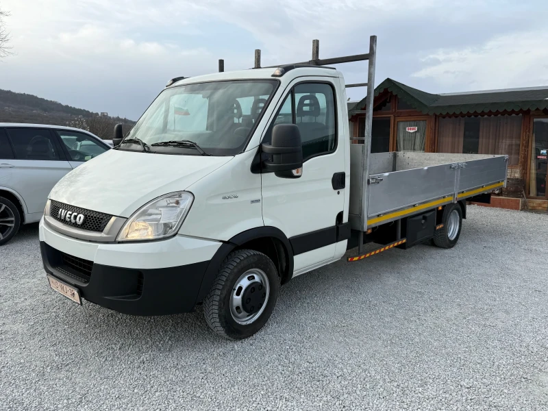 Iveco Daily 40С18 3.5Т КАТ Б * КЛИМАТИК* , снимка 1 - Бусове и автобуси - 49547452