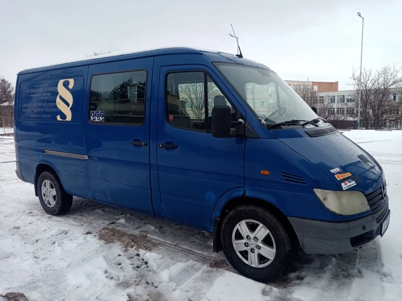 Mercedes-Benz Sprinter 216 5+ 1 реални км, клима, темпомат!, снимка 3 - Бусове и автобуси - 53382844
