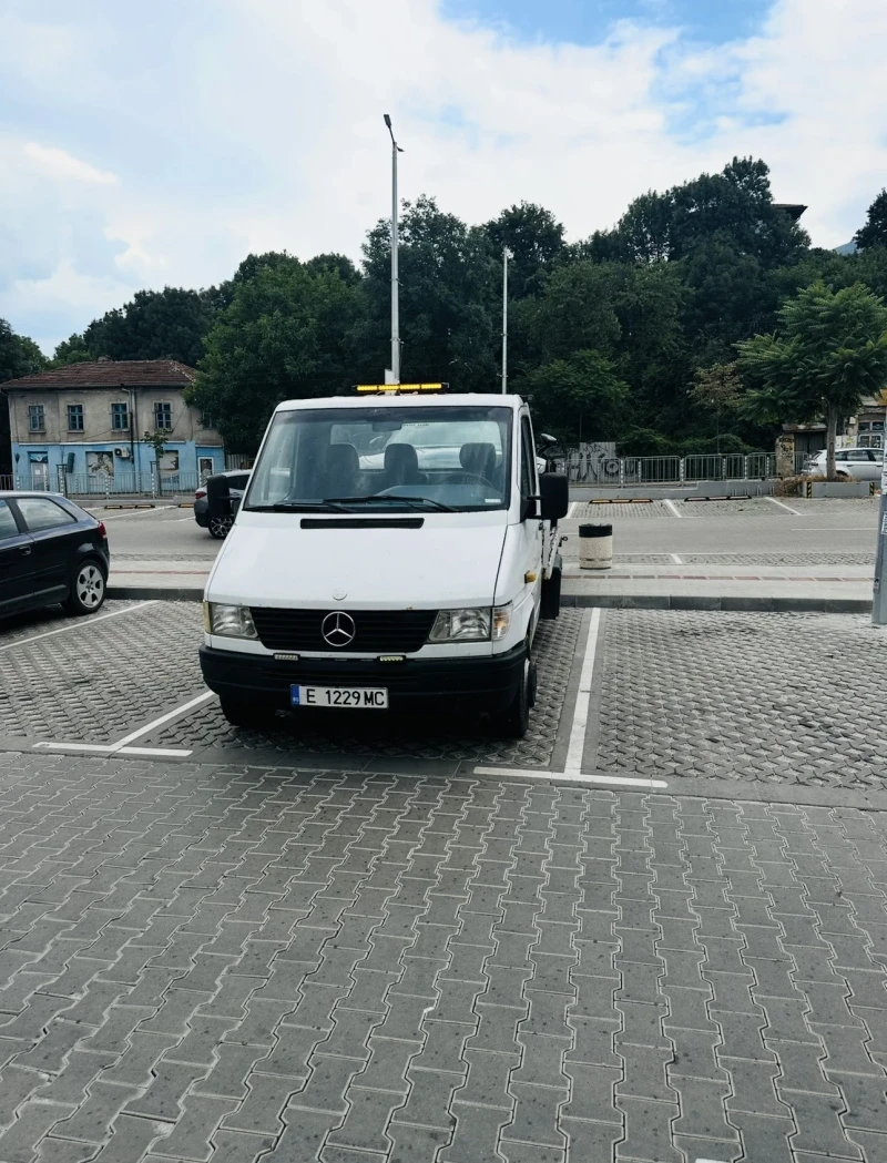 Mercedes-Benz Sprinter 412 Пътна помощ, снимка 2 - Бусове и автобуси - 53575321