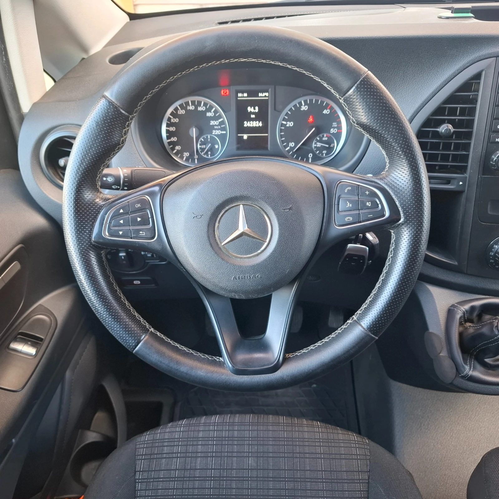 Mercedes-Benz Vito 116 - изображение 10
