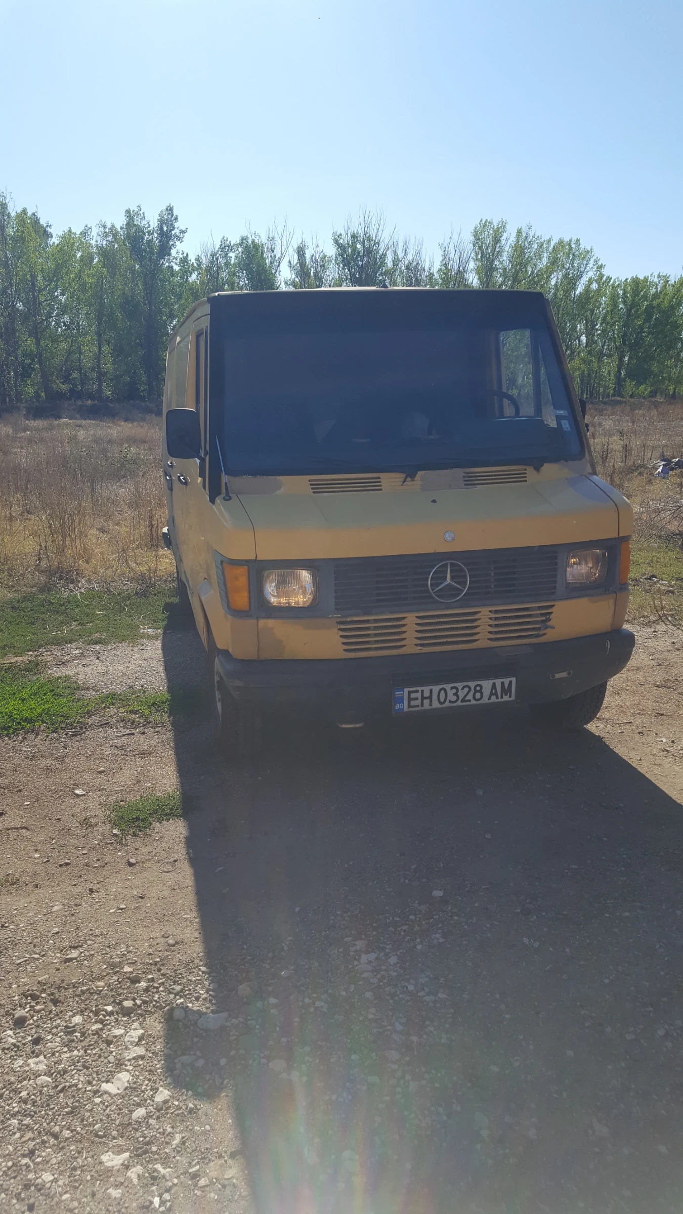 Mercedes-Benz 208 D | Mobile.bg   1