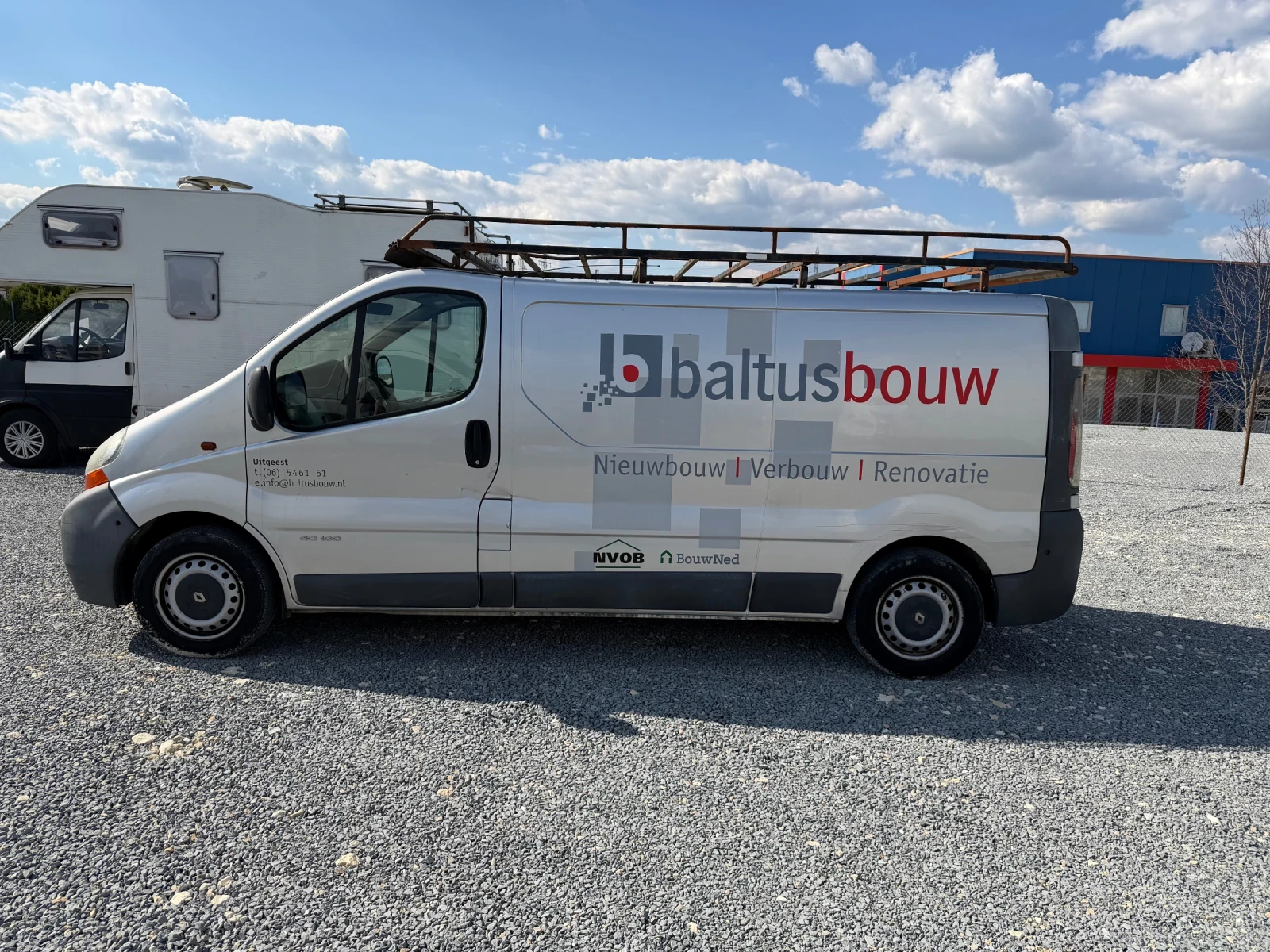 Renault Trafic 1.9cdti MAXI KLIMATIK, снимка 10 - Бусове и автобуси - 54151766